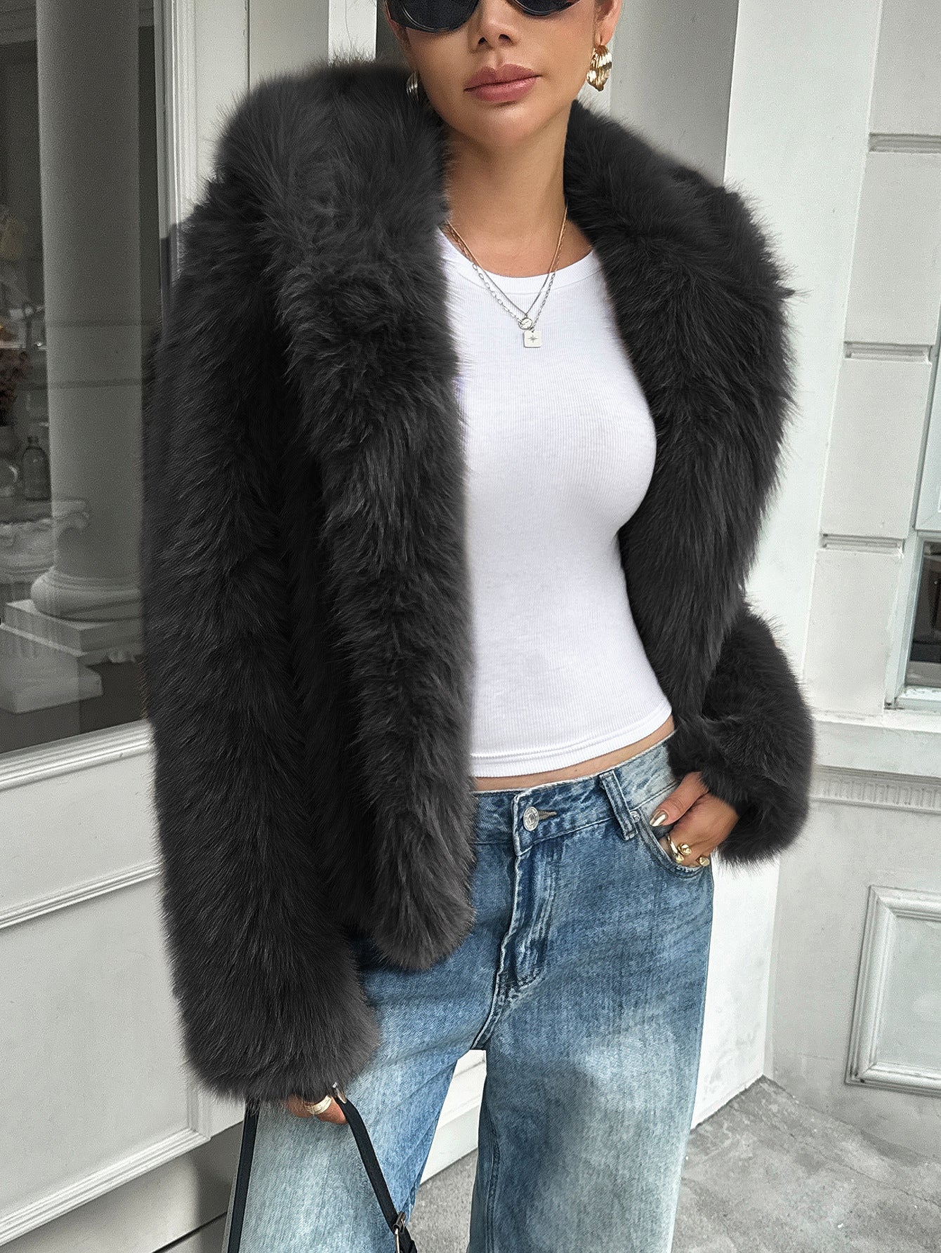 Wava Women's Fleece Jacket | Thick Faux-Fur Collar, Boxy Fit