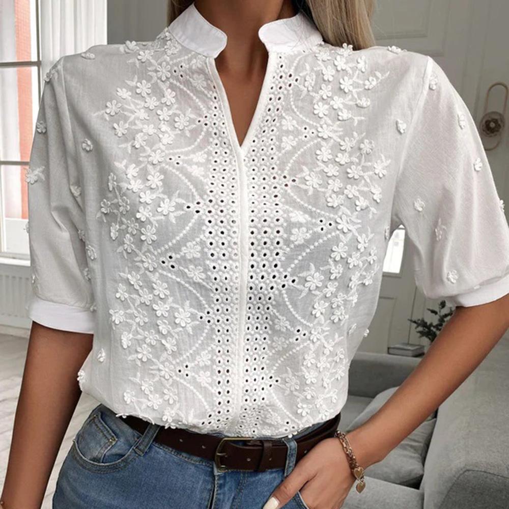 Women's Lightweight Embroidered Cotton Blouse with Chic Mandarin Collar – Elegant White Blouse for a Summer Style