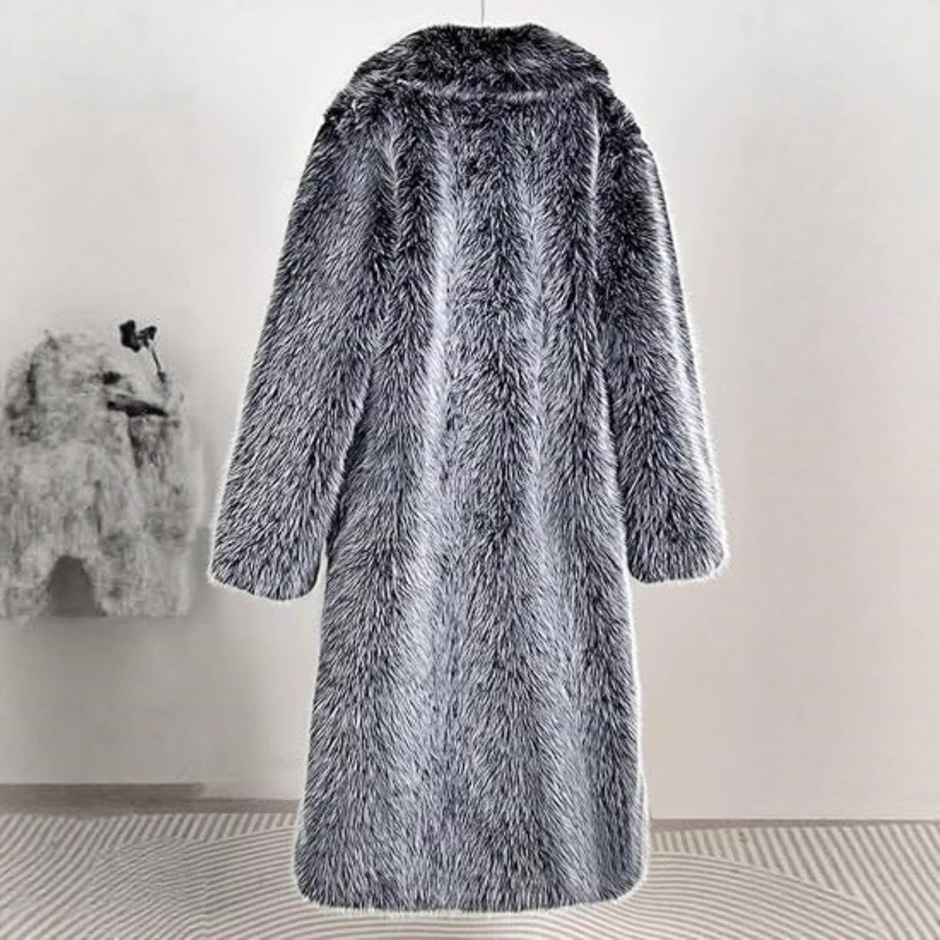 Wina Long Coat | Faux Fur, Notched Lapel