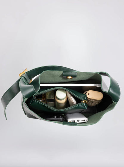 Elegant Women's Shoulder Bag in Synthetic Leather for 13-Inch Laptop - Compact and Practical