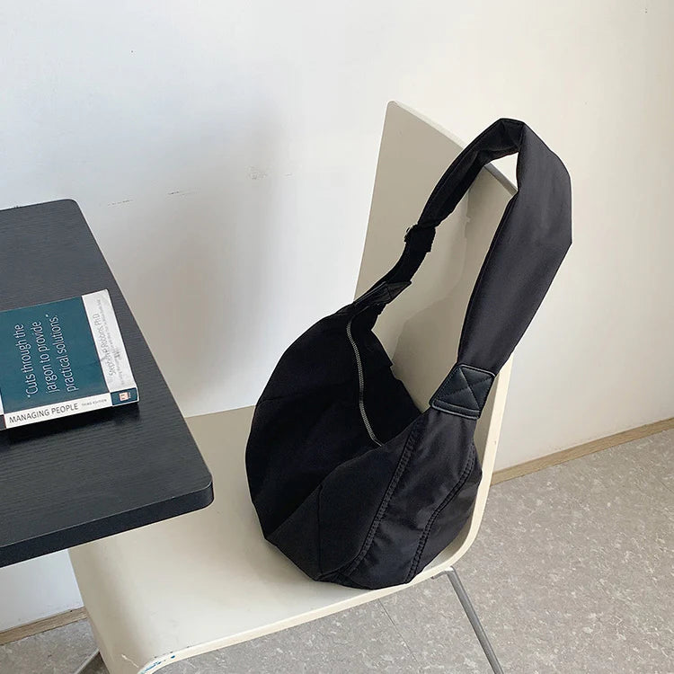 Grand Sac À Bandoulière Femme en Nylon Résistant avec Bandoulière Réglable – Sac Décontracté Ultra Léger pour Quotidien