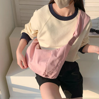 Large Women's Shoulder Bag in Durable Nylon with Adjustable Strap – Ultra-Light Casual Bag for Everyday Use