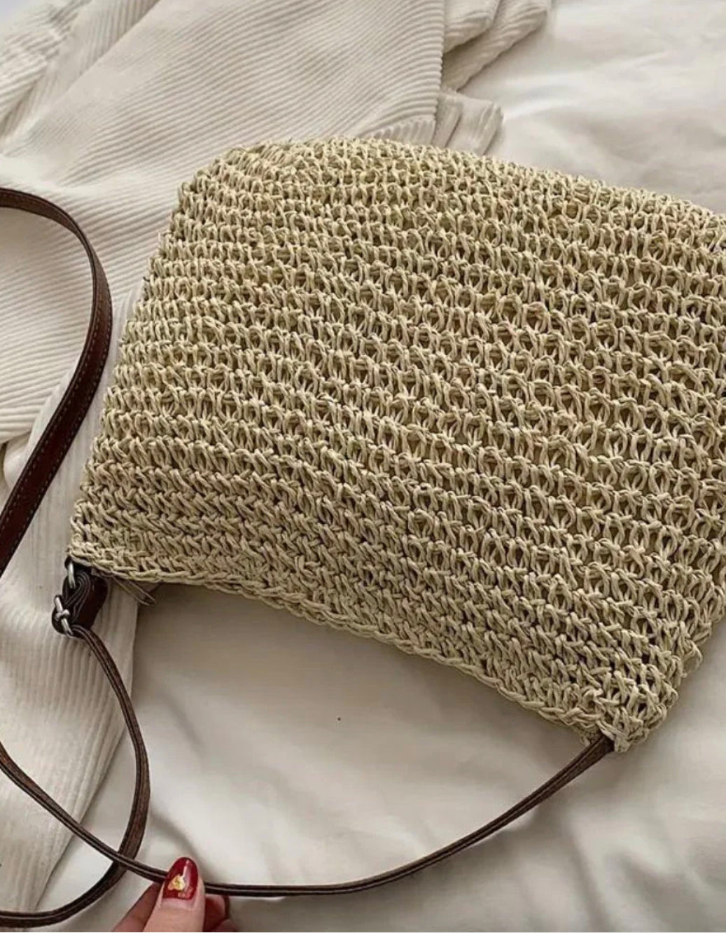 Sac à Bandoulière Femme en Paille Premium avec Bandoulière Ajustable en Cuir Végan – Idéal pour le Quotidien