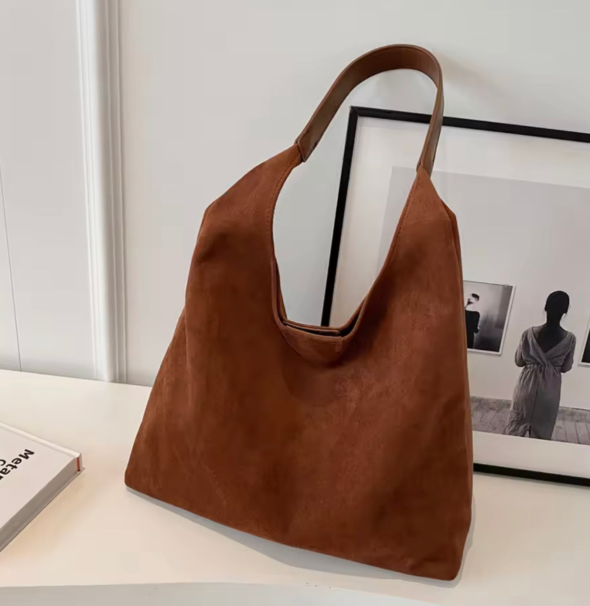 Women's Vegan Leather Semi-Circular Shoulder Bag for 13 Inch Macbook – Elegant and Spacious