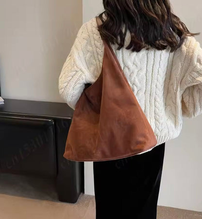 Women's Vegan Leather Semi-Circular Shoulder Bag for 13 Inch Macbook – Elegant and Spacious