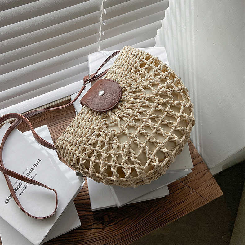 Sac à Main Femme en Osier Élégant avec Poche Intérieure – Sac Bandoulière Pratique en Paille et Cuir