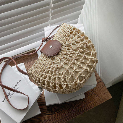 Elegant Women's Wicker Handbag with Inner Pocket – Practical Straw and Leather Shoulder Bag