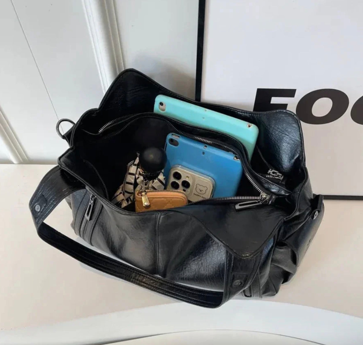 Sac Fourre-Tout Cuir Élégant pour Femme – Grand Espace de Stockage, Idéal pour le Travail et les Sorties