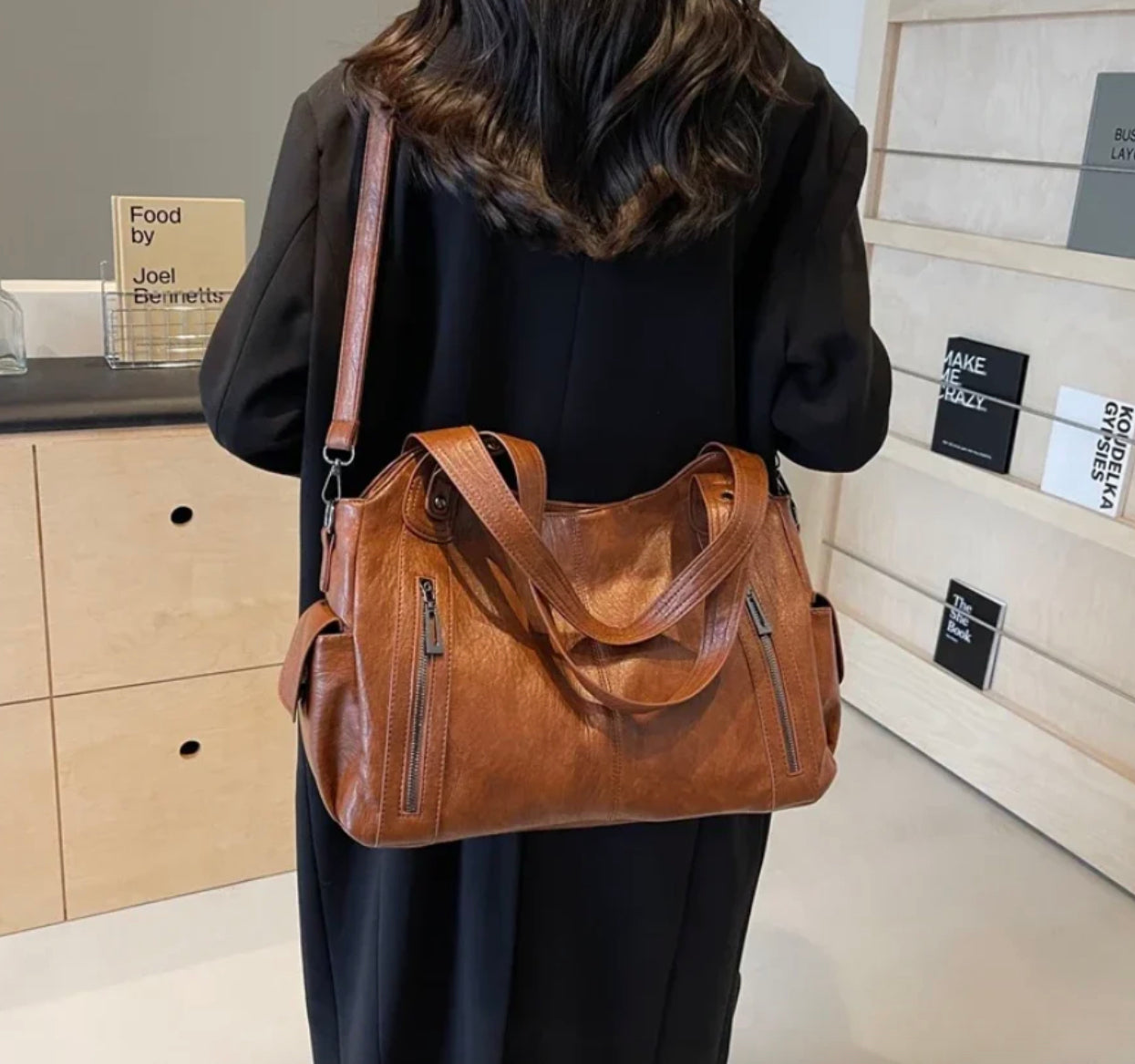 Elegant Leather Tote Bag for Women – Large Storage Space, Ideal for Work and Outings