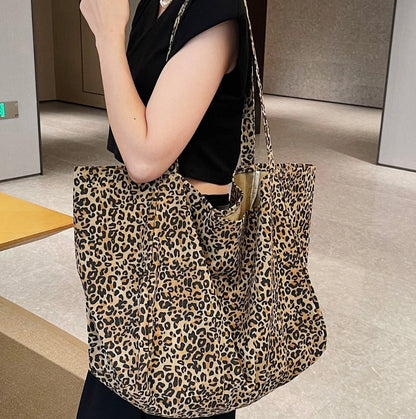 Multicolor Polyester Shopping Bag with Plant Pattern – Chic BCBG Elegance for Women, Large Capacity and Double Handle