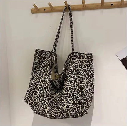 Multicolor Polyester Shopping Bag with Plant Pattern – Chic BCBG Elegance for Women, Large Capacity and Double Handle