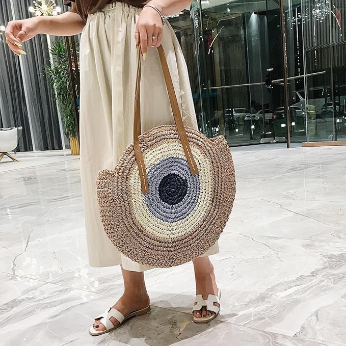 Women's Woven Straw Shoulder Bag – Elegant and Practical for Summer Outings, 30 x 2 x 43 cm