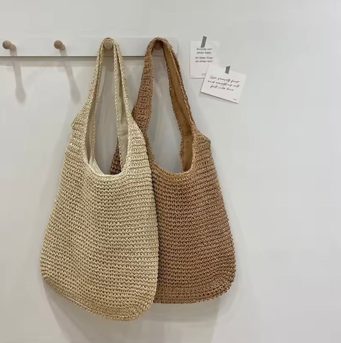 Women's Natural Straw Tote Bag – Large Spacious Bag 42 cm x 32 cm Ideal for Beach and Summer Outings