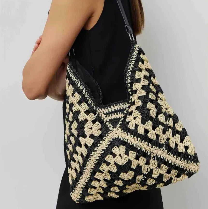 Bohemian Women's Straw Shoulder Bag – Elegant and Light, Light Brown and Black, 35 cm x 22 cm