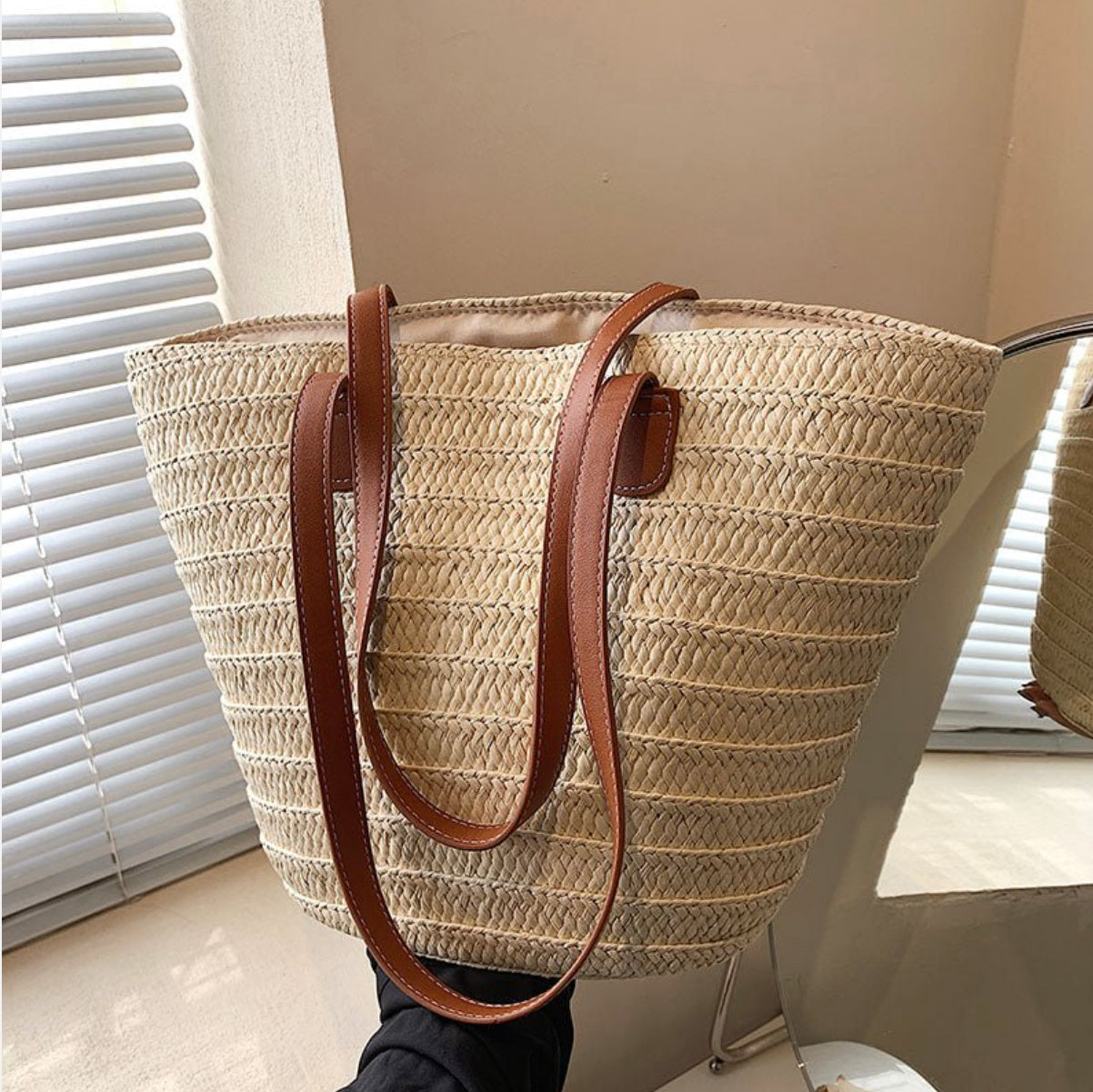 Sac de Plage Femme en Paille Tressée – Grand Panier Élégant en Beige, Vert et Kaki, Idéal pour Plage et Piscine
