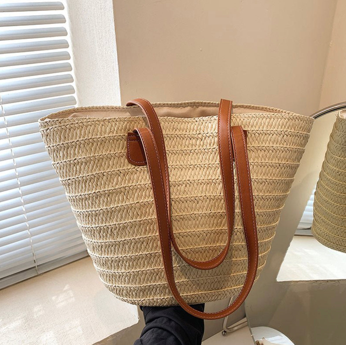 Sac de Plage Femme en Paille Tressée – Grand Panier Élégant en Beige, Vert et Kaki, Idéal pour Plage et Piscine