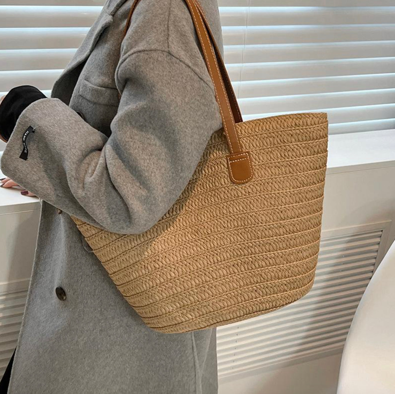 Sac de Plage Femme en Paille Tressée – Grand Panier Élégant en Beige, Vert et Kaki, Idéal pour Plage et Piscine
