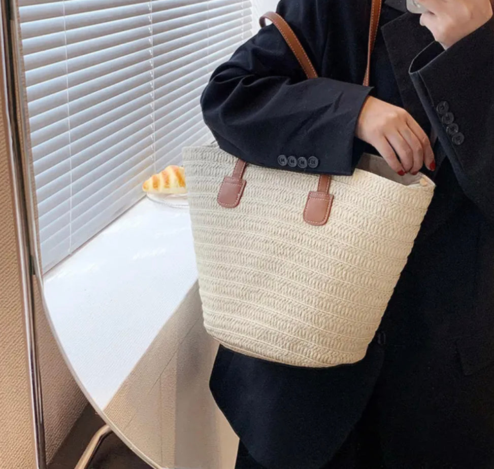 Sac de Plage Femme en Paille Tressée – Grand Panier Élégant en Beige, Vert et Kaki, Idéal pour Plage et Piscine