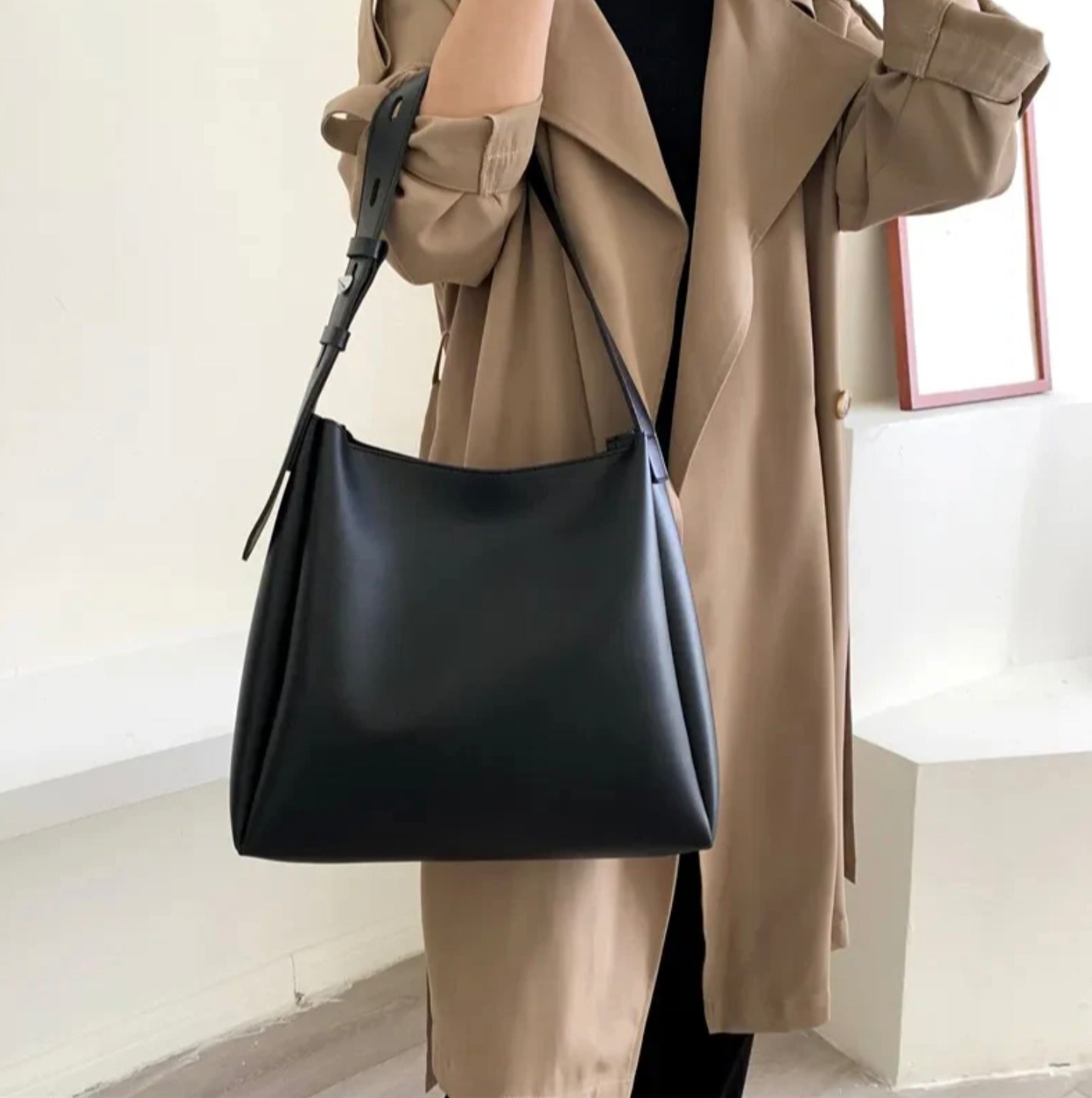 Sac à Main Femme en Similicuir Élégant avec Bandoulière Réglable – Sac Fourre-Tout Pratique et Chic