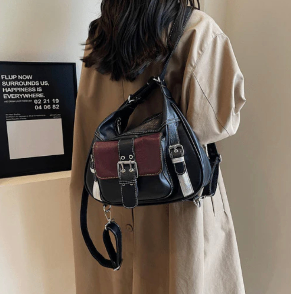Sac à Main Femme Y2K en Cuir PU avec Bandoulière Réglable – Design Vintage Élégant Noir et Bordeaux