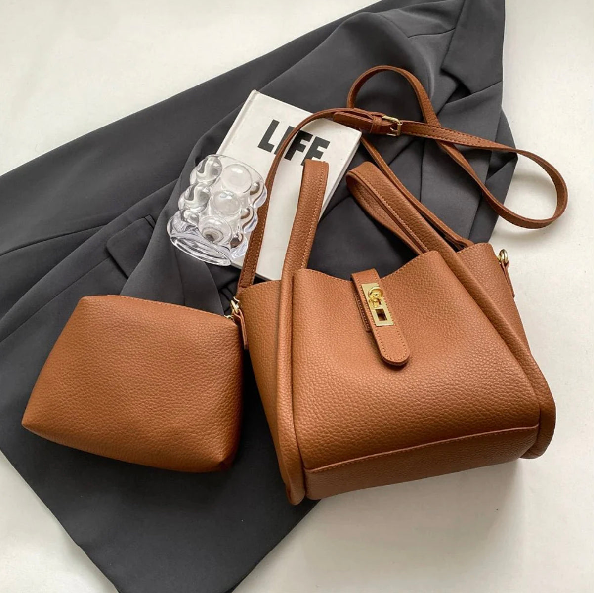 Mini Sac Bandoulière Femme en Cuir Synthétique – Élégant et Pratique avec Bandoulière Ajustable, Idéal pour Sorties Décontractées