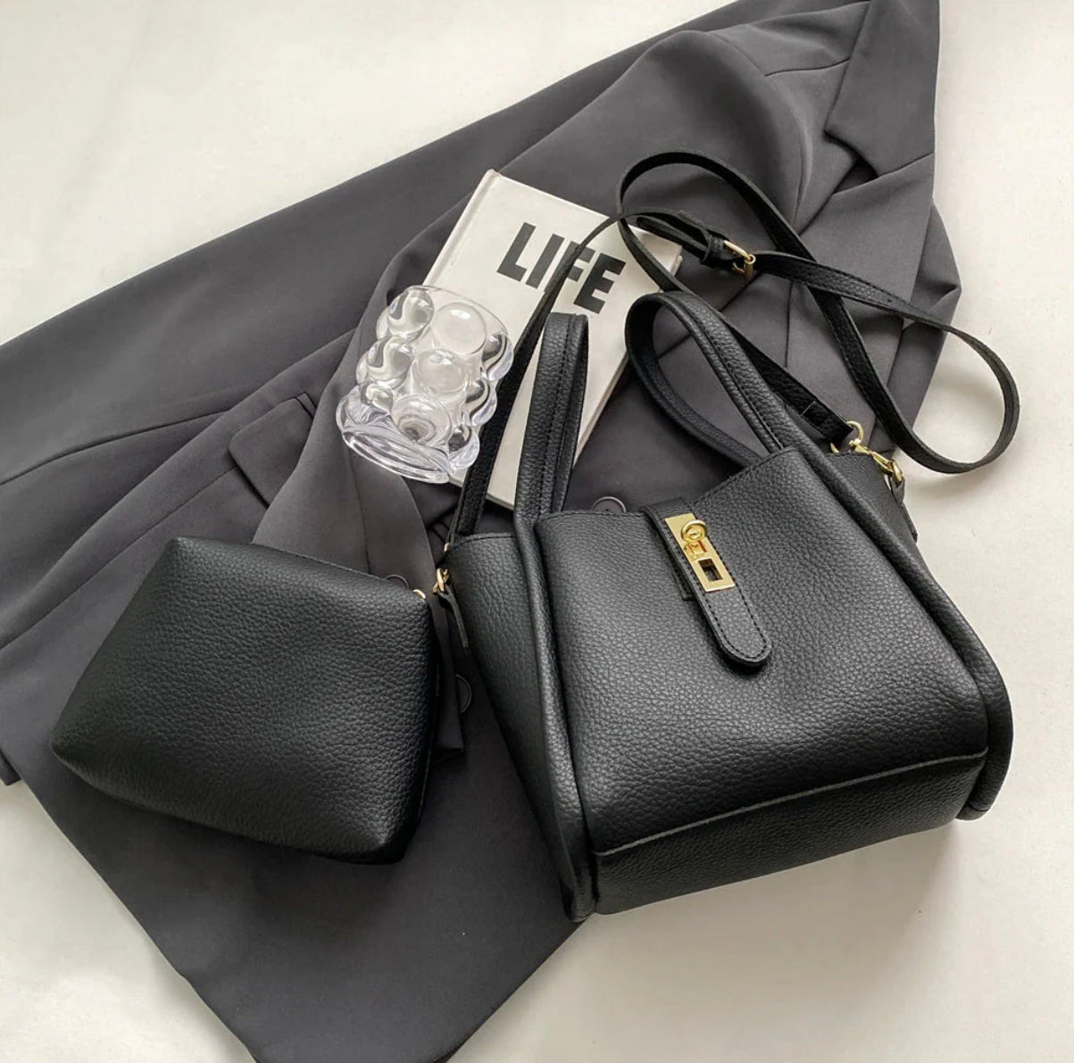 Mini Women's Crossbody Bag in Synthetic Leather – Elegant and Practical with Adjustable Strap, Ideal for Casual Outings