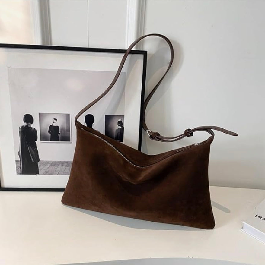 Women's Leather Handbag with Adjustable Shoulder Strap – Elegant and Practical for All Occasions