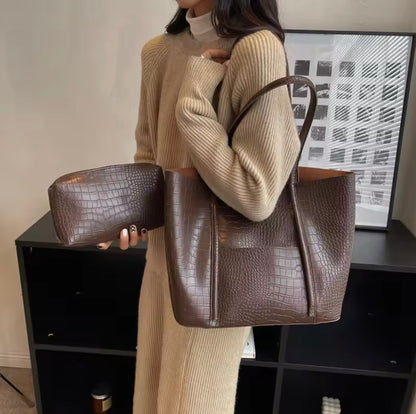 Croco Handbag for Women - Elegant and Practical, Dimensions 38x28x13 cm, Spacious Interior and Organized Compartments