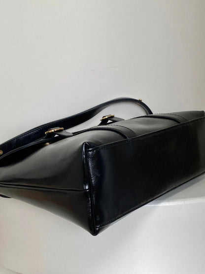 Vintage PU Leather Handbag for Women with Adjustable Shoulder Strap – 29cm x 20cm x 8cm, Elegant and Practical