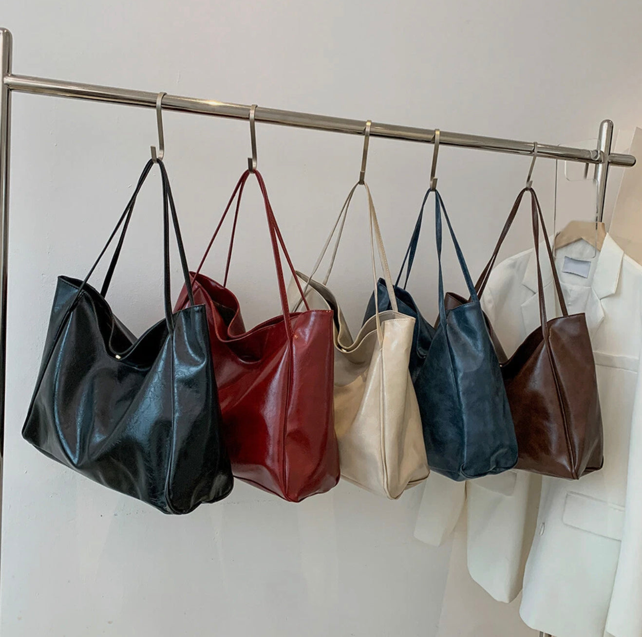 Women's Soft PU Leather Tote Bag – Large Retro Style, Practical and Elegant for Daily Use