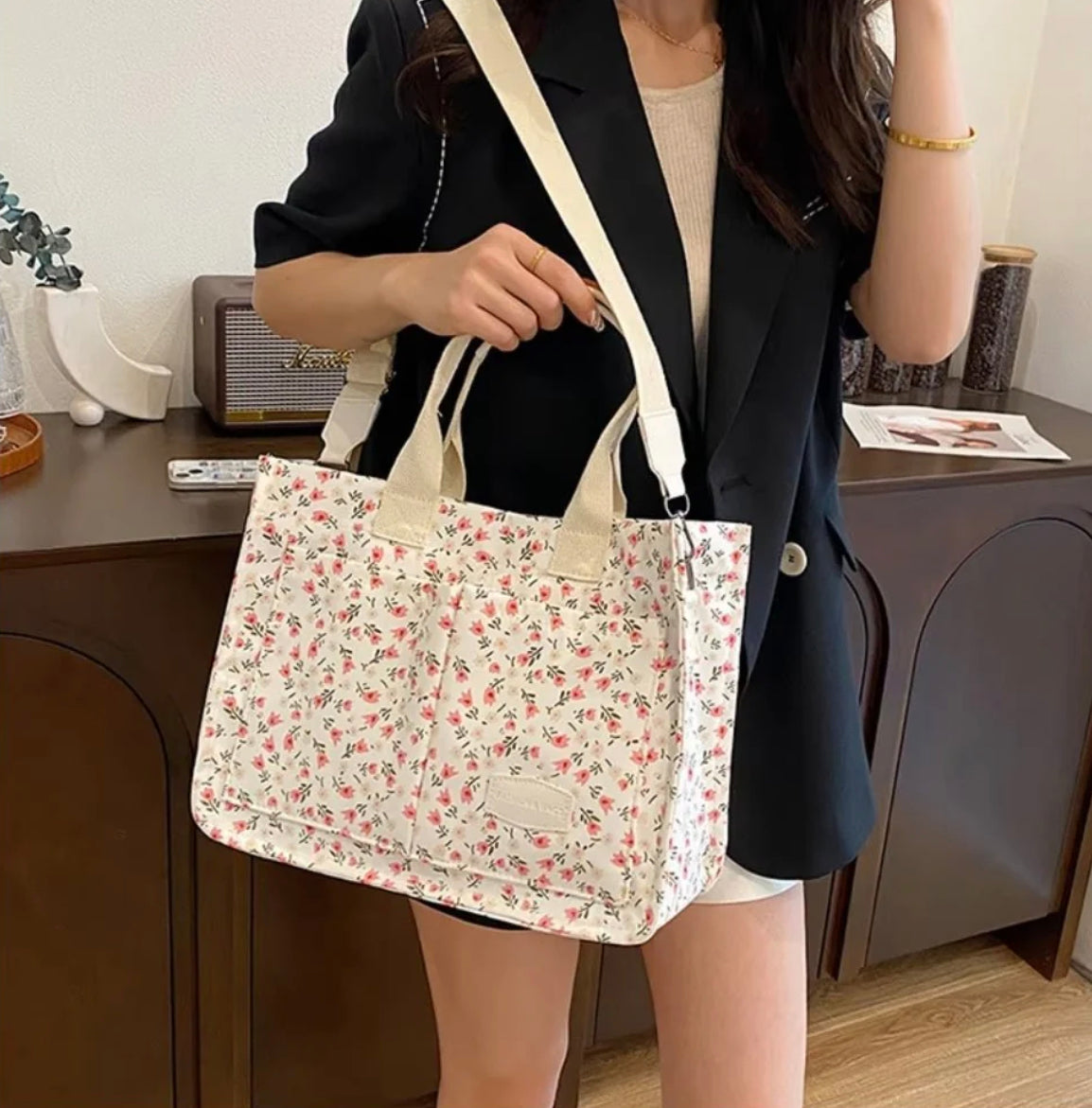 Sac Tote Bag Pivoine en Polyuréthane – Petit Sac à Motifs Géométriques avec Double Poignée pour Femme