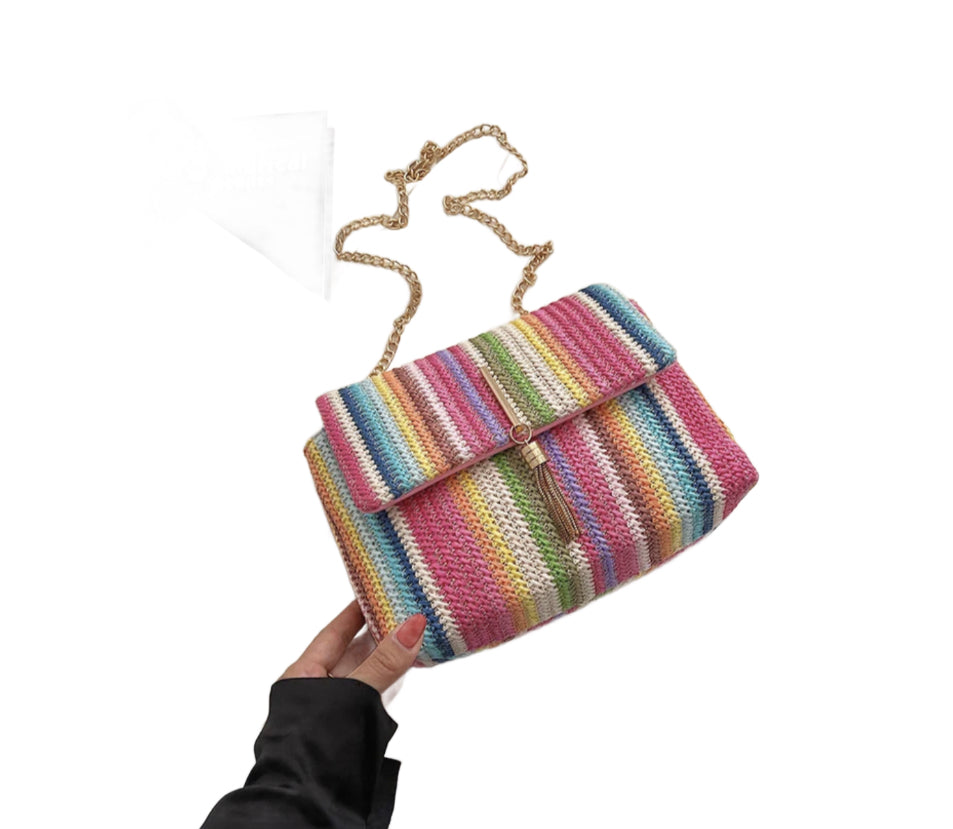 Women's Multicolor Handbag with Adjustable Strap – Dimensions 24x17x9 cm, Modern and Elegant Design