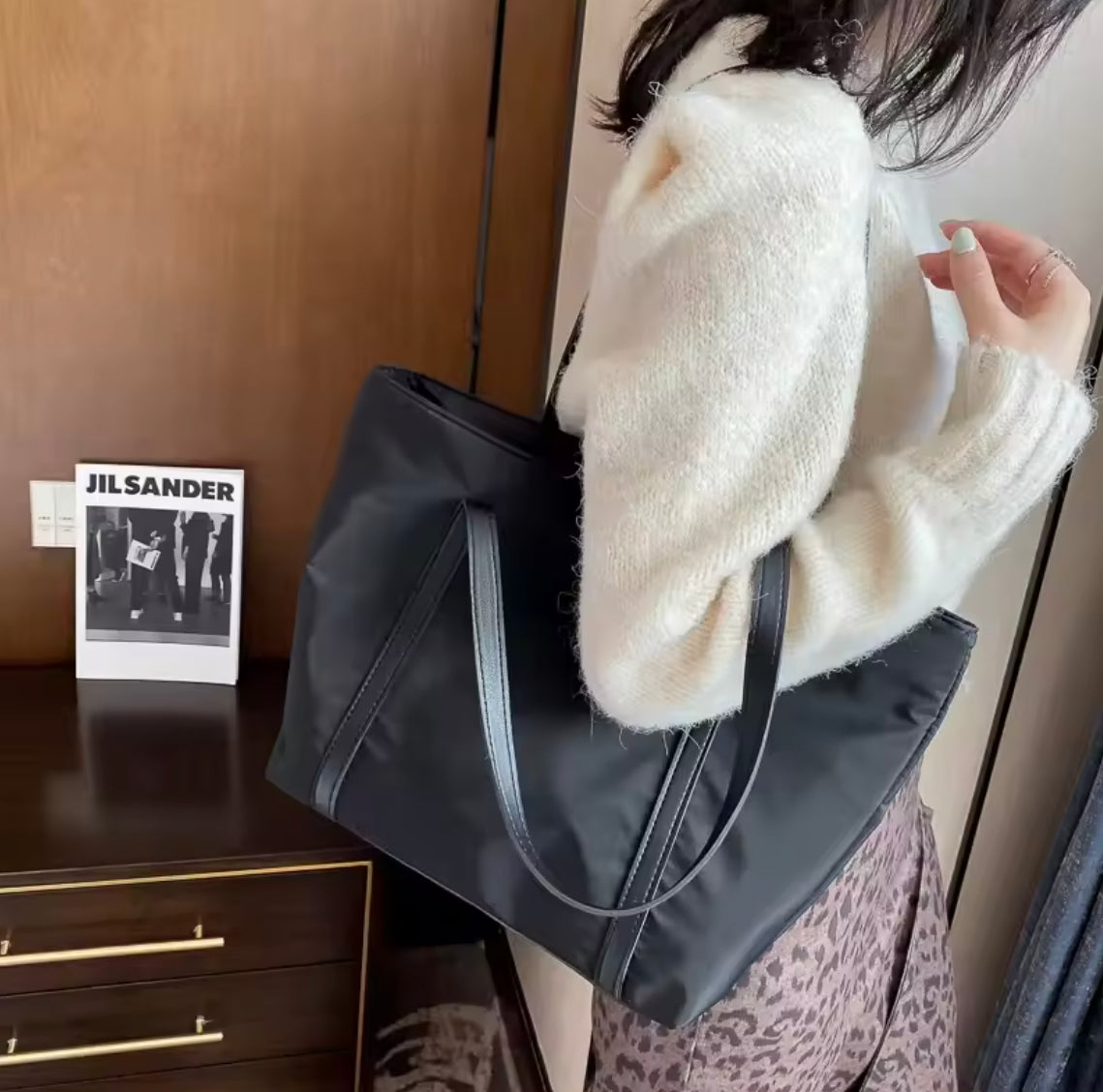Sac Tote Bag en Tissu Oxford Résistant à l'Eau - Grand Format 39cm x 26cm x 12cm, Idéal pour Quotidien et Sorties