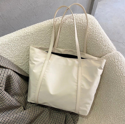 Water-Resistant Oxford Fabric Tote Bag - Large Size 39cm x 26cm x 12cm, Ideal for Daily Use and Outings