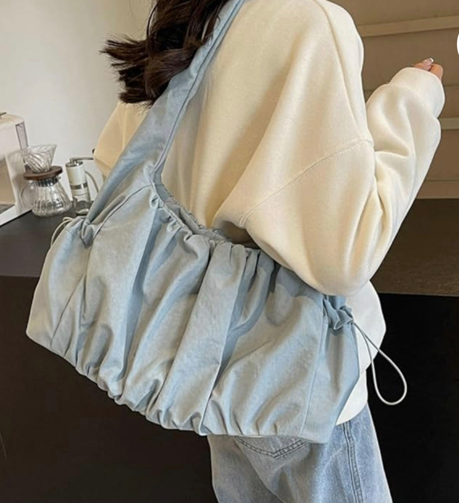 Minimalist Vegan Leather Handbag for Women – Elegant, Practical, Adjustable Shoulder Strap, Spacious Compartments