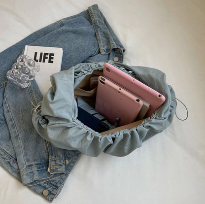 Minimalist Vegan Leather Handbag for Women – Elegant, Practical, Adjustable Shoulder Strap, Spacious Compartments