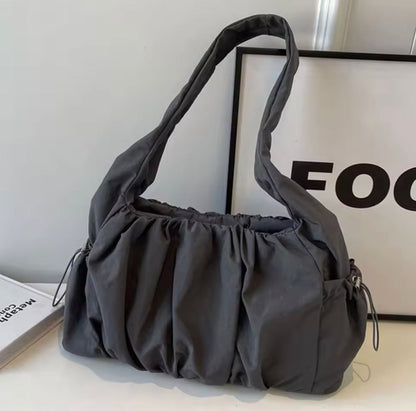 Minimalist Vegan Leather Handbag for Women – Elegant, Practical, Adjustable Shoulder Strap, Spacious Compartments