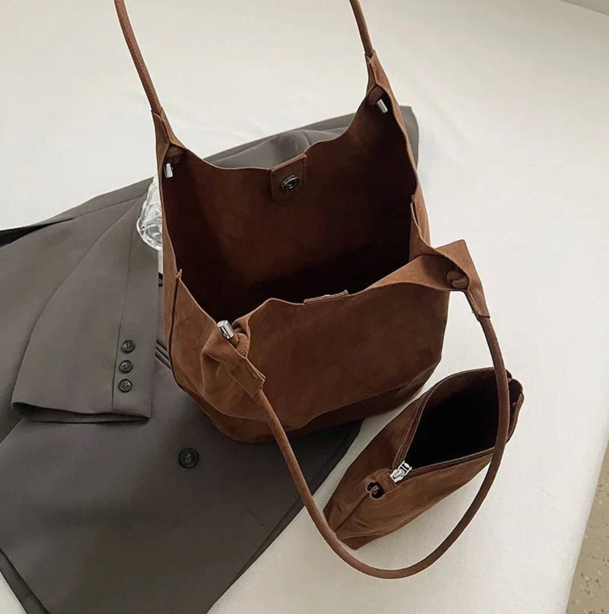 Women's Leather Handbag Juliette – Elegant 42 cm Tote, Practical and Versatile for Daily Use