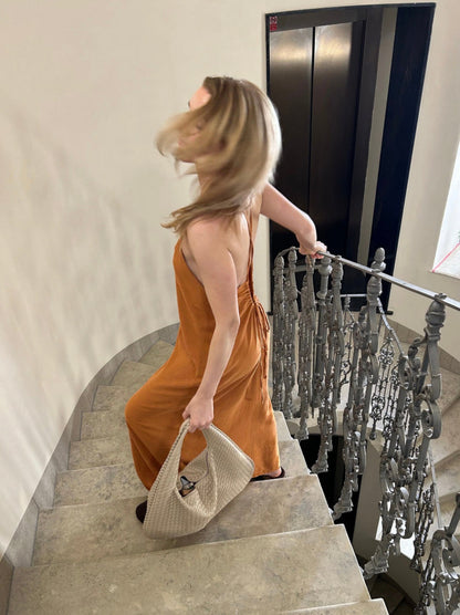 Women's Woven Leather Handbag – Elegant and Spacious with Adjustable Shoulder Strap