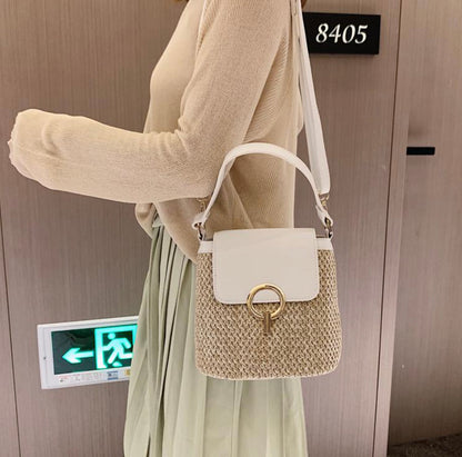 Straw Shoulder Handbag for Women – Trendy Bohemian Chic, Ideal for Summer, With Inner Pocket and Secure Closure