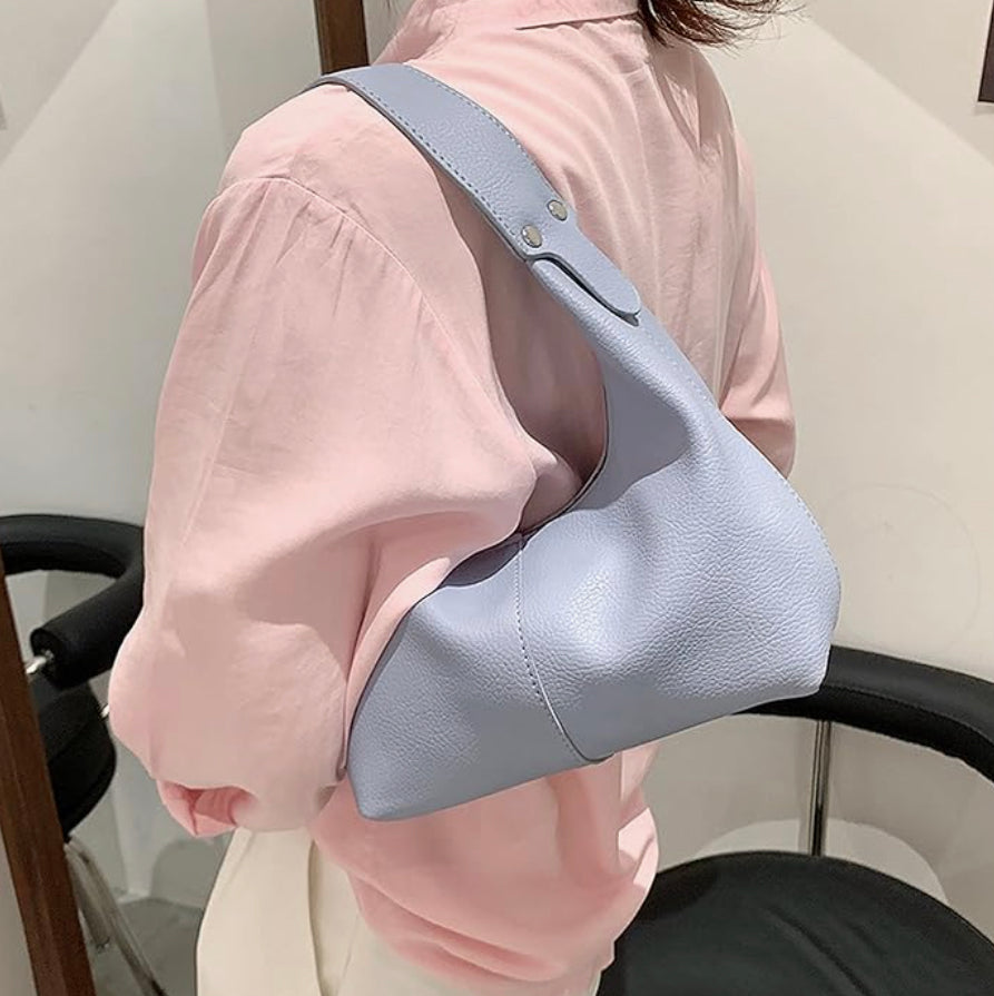 Women's Soft Leather Handbag Josephine – Elegant, Practical and Adjustable Shoulder Strap, Black or Brown