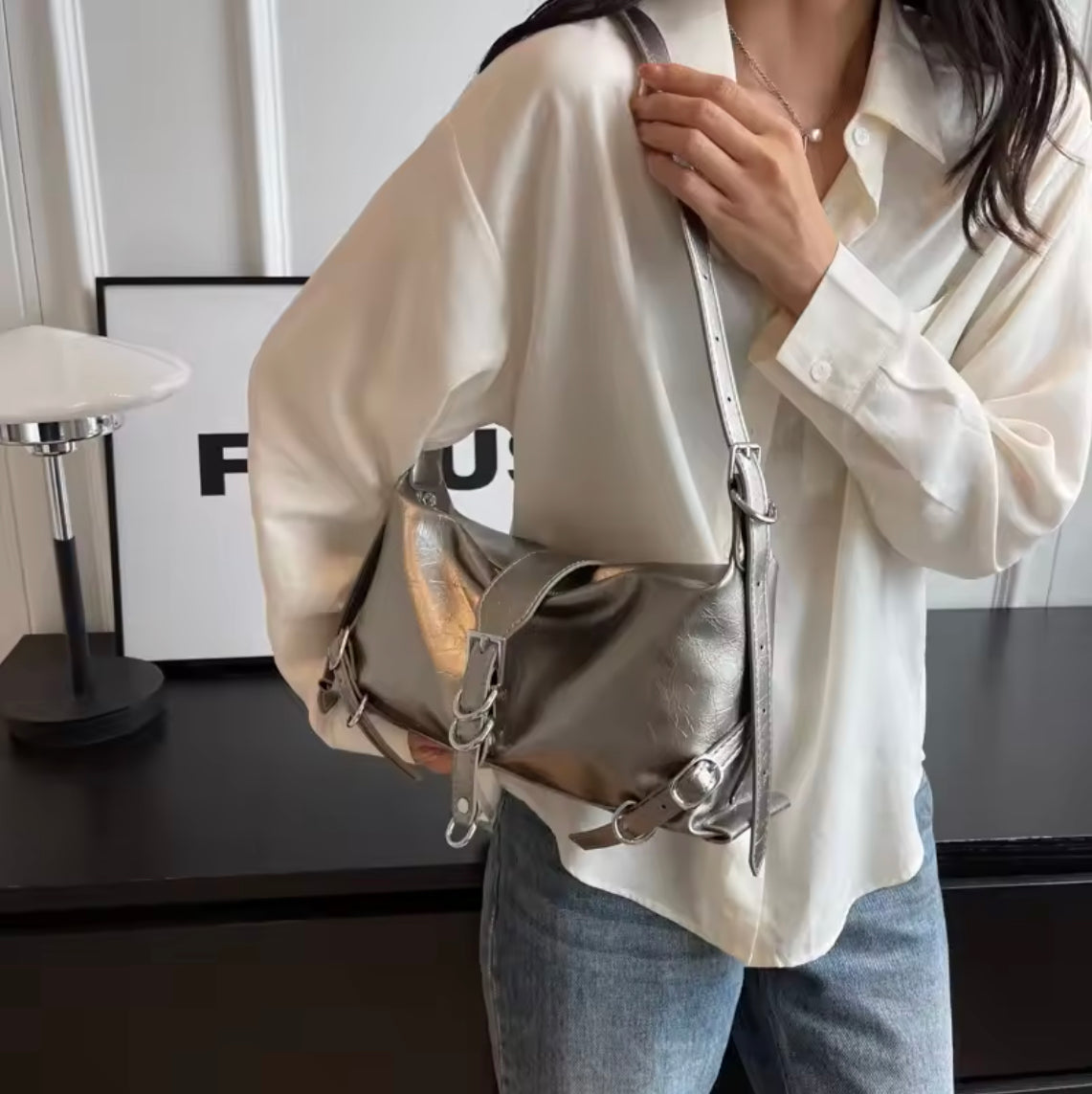 Women's Roxane Handbag in Black Leather, Rock Design with Adjustable Shoulder Strap and Spacious Interior