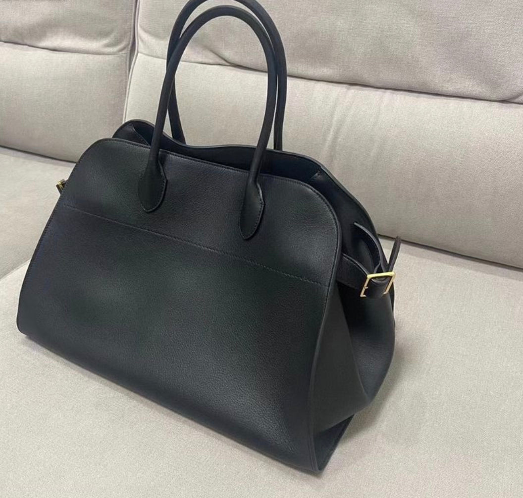 Sac à Main Femme en Cuir Végan avec Bandoulières Confortables – Style Élégant et Pratique, Dimensions 38x28x23 cm