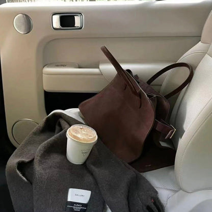 Women's Vegan Suede Leather Handbag – Elegant and Practical Shoulder Bag for Daily Use, Dimensions 38x28x23 cm