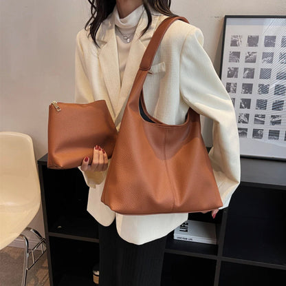 Vegan Leather Hobo Handbag for Women with Inner Pouch – Spacious and Practical, Ideal for Daily Use