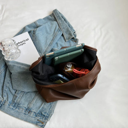 Vegan Leather Hobo Handbag for Women with Inner Pouch – Spacious and Practical, Ideal for Daily Use