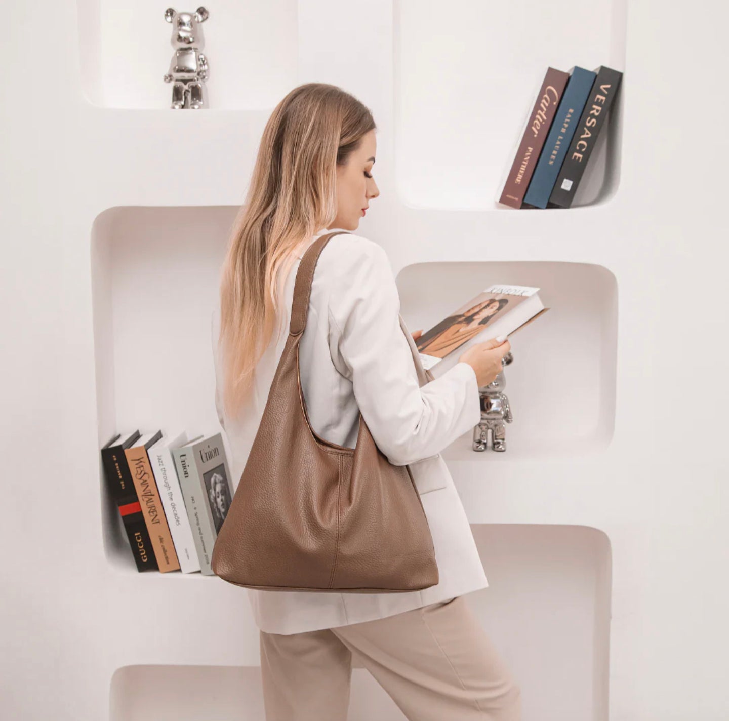 Sac à Main Hobo en Cuir Végan pour Femme avec Pochette Intérieure – Spacieux et Pratique, Idéal pour Quotidien