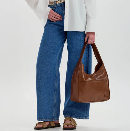 Women's Leather Handbag with Adjustable Shoulder Strap – Elegant and Practical Tote Bag for All Occasions