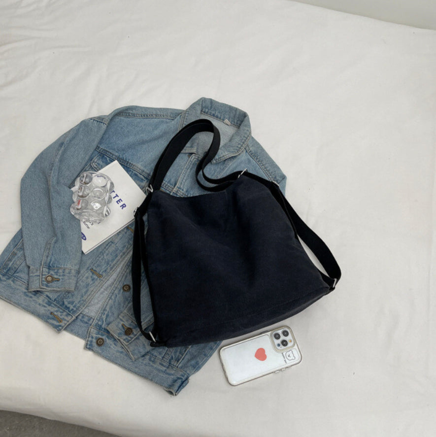 2 in 1 Elegant Women's Handbag - Practical Shoulder Bag in Synthetic Leather, Spacious Compartments, Ideal for Daily Use