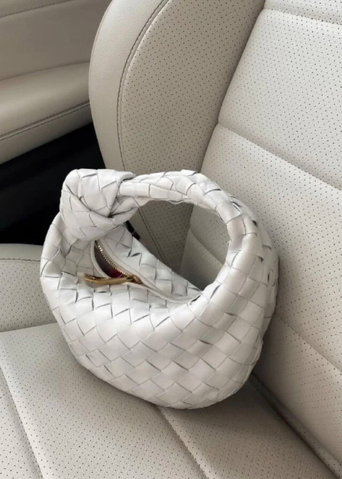 Mini Arya Elegant Handbag for Women with Adjustable Shoulder Strap - Compact and Practical, Synthetic Leather